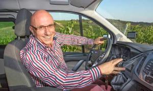 guided wine tours tuscany by Sergio during a tour